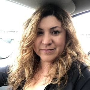 Meet your Posher, Monique